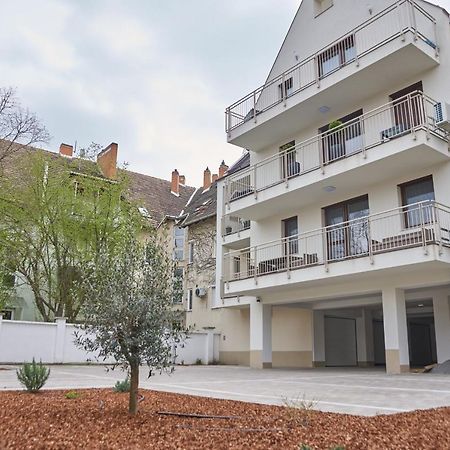 Sunlight Bronze - Szeged Apartment Exterior foto